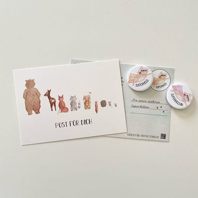 Postkarte - Post für dich - mit Button Superheldin