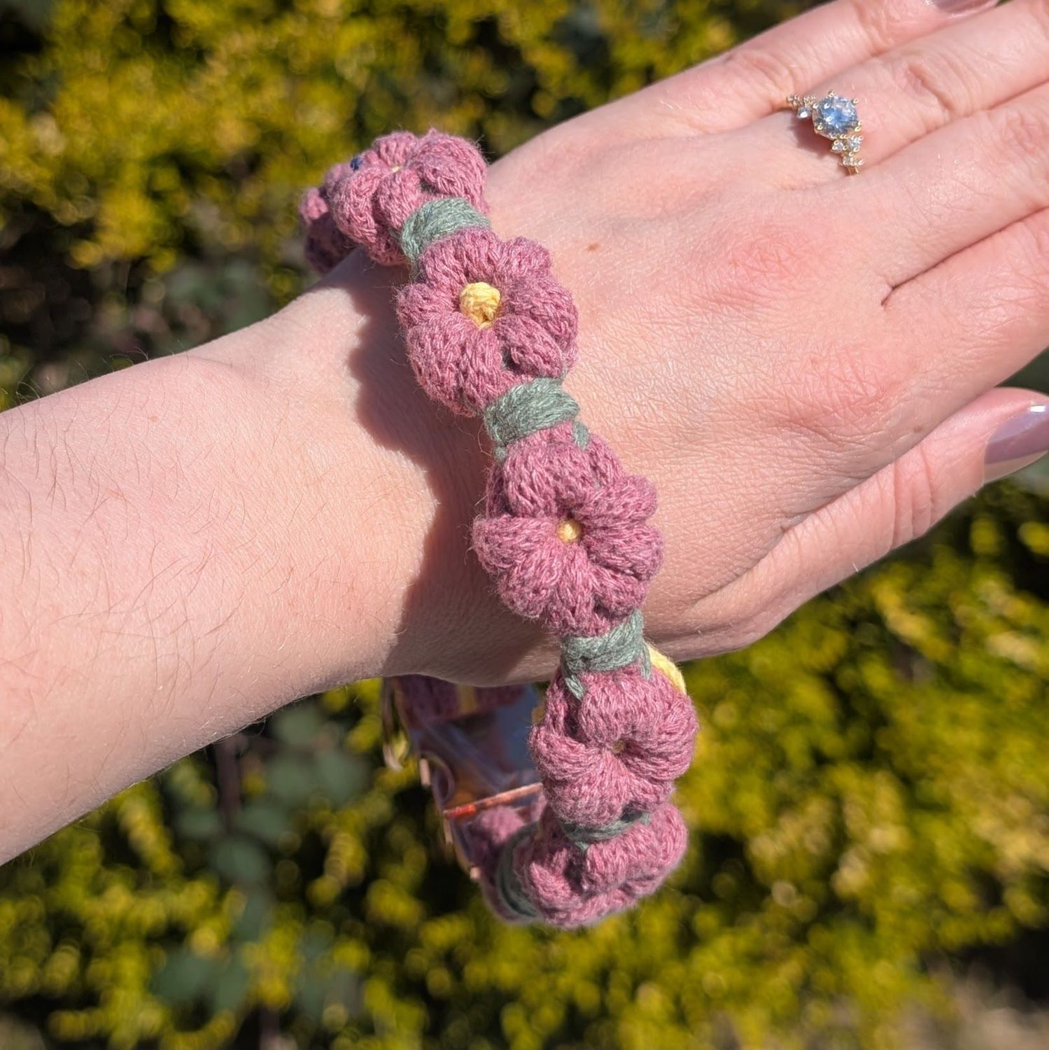 Handmade Pink Daisies Dog Collar, Rose Gold Hardware