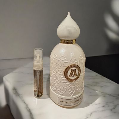 Musk Kashmir 5 ml By Attar Collection EX