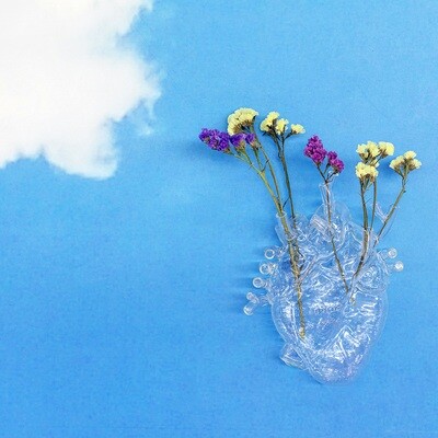 Love in Bloom Glass Vase _09922
