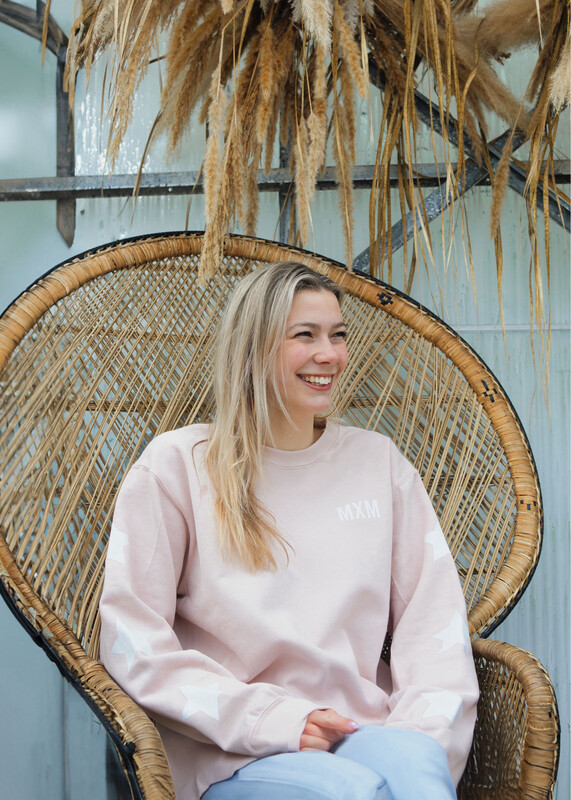 De Oud Roze Noor Sweater Met Wit