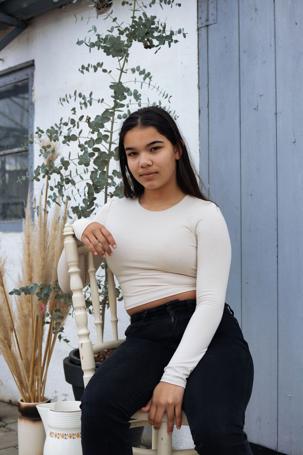 Leela Top Nude