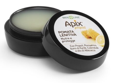 apix pomata naso labbra