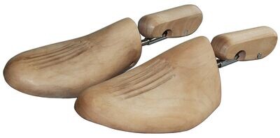 Schuhspanner aus Holz