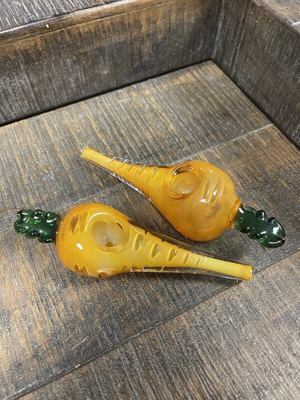 Carrot Hand Pipe