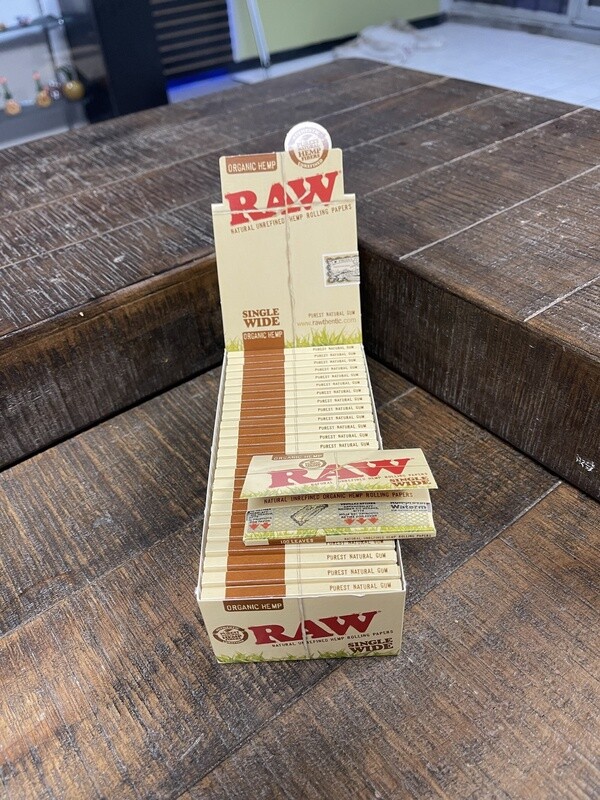 RAW Rolling Papers (Single Wide)