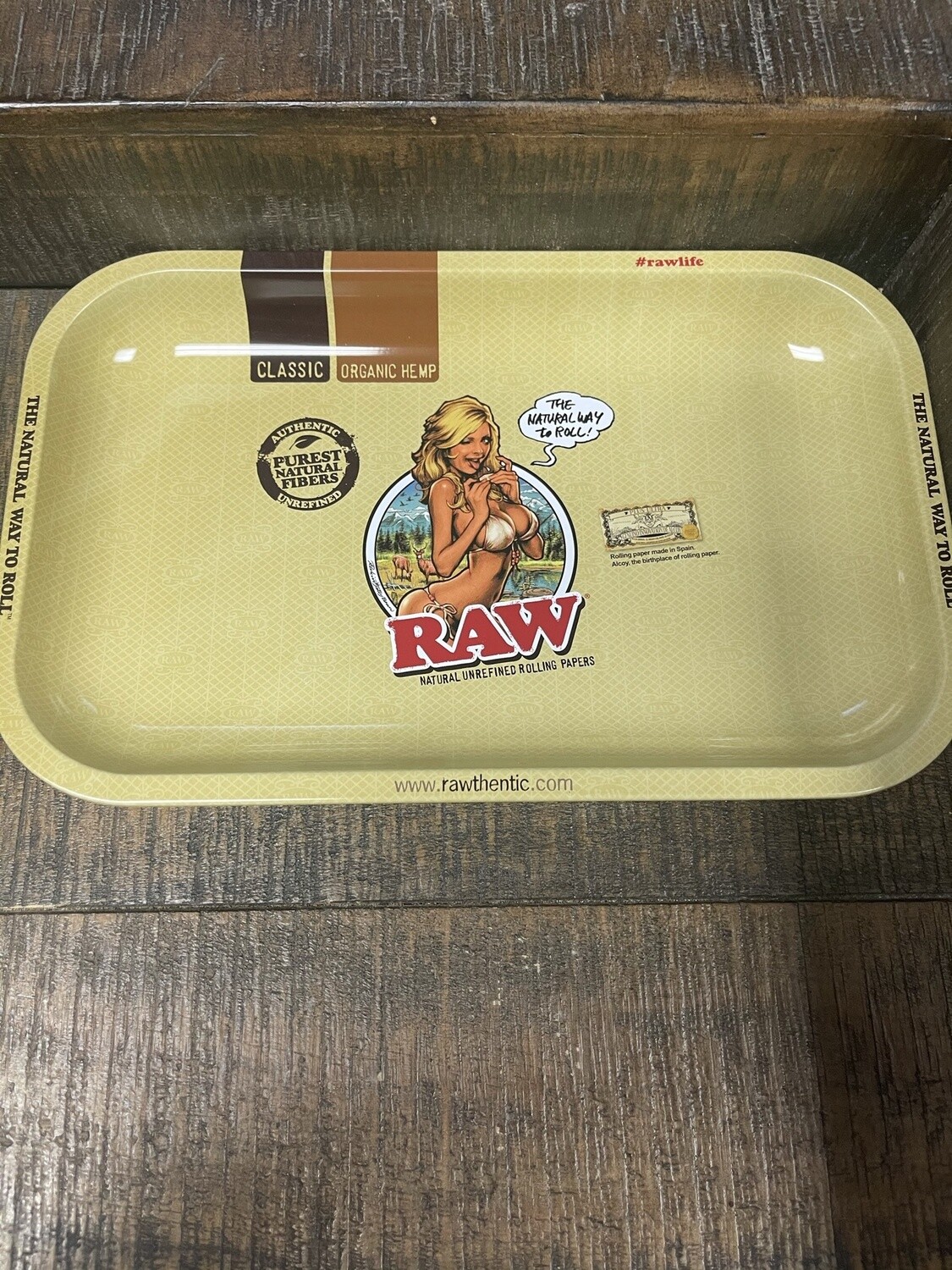 RAW Girl Rolling Tray (Medium)