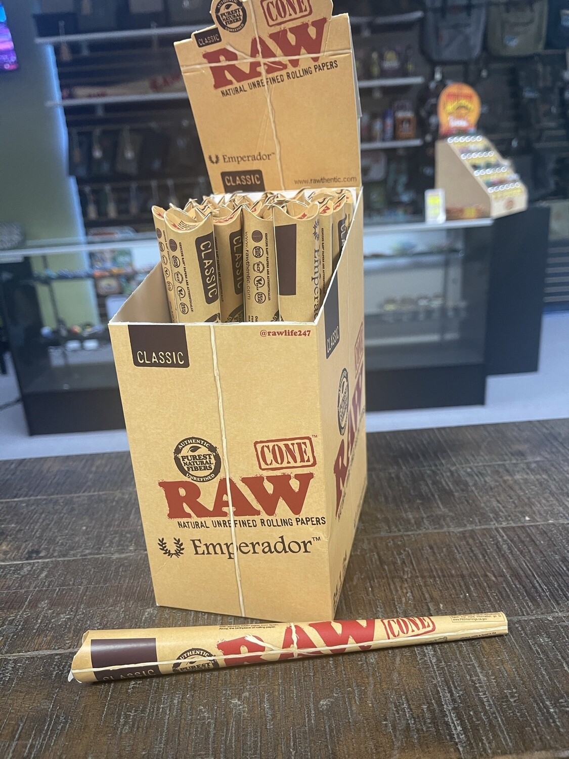 RAW Authentic Classic Emperador