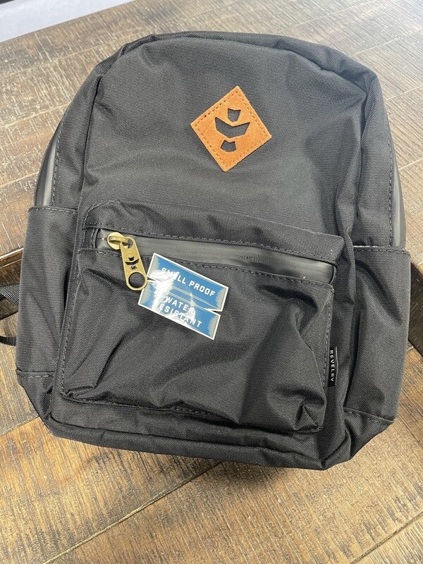The Shorty Backpack (Revelry)