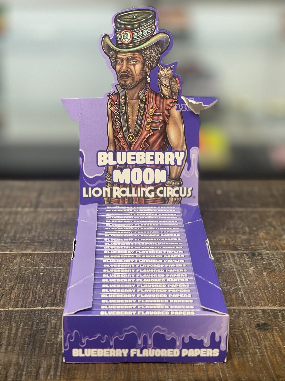 Lions Rolling Circus Rolling Papers (1 1/4), flavor: Blueberry Moon