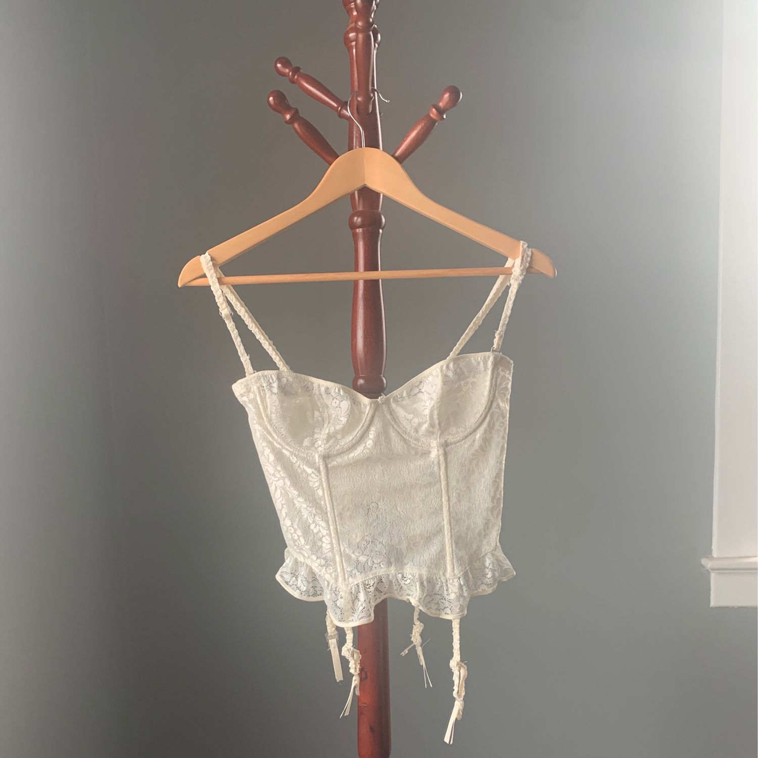 Vintage Vogue Lace bustier
