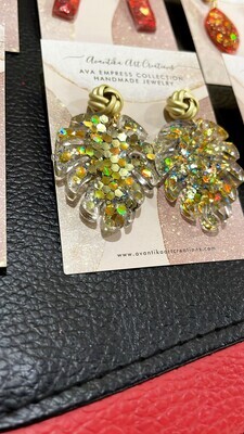 Gold leaf sparkle