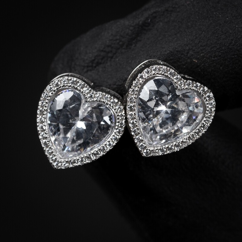 White Gold Plated 925 Sterling Silver Women&#39;s Heart Cz Shaped Stud Screw Back Earrings