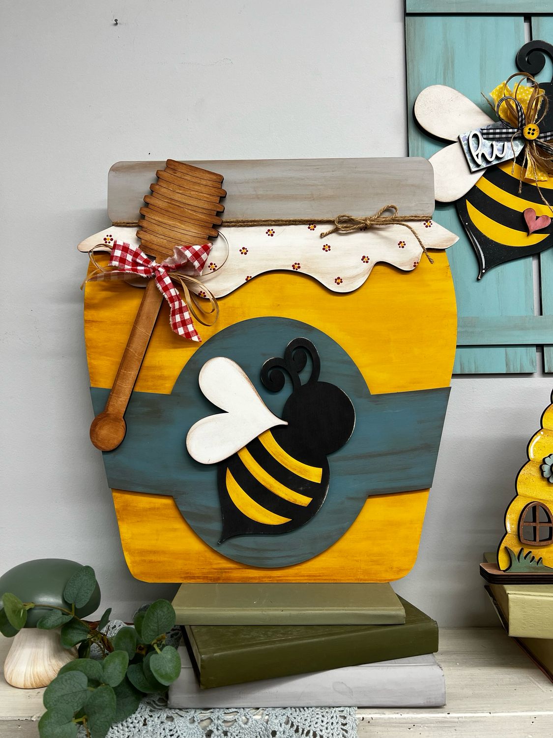 Honey Jar, 18”