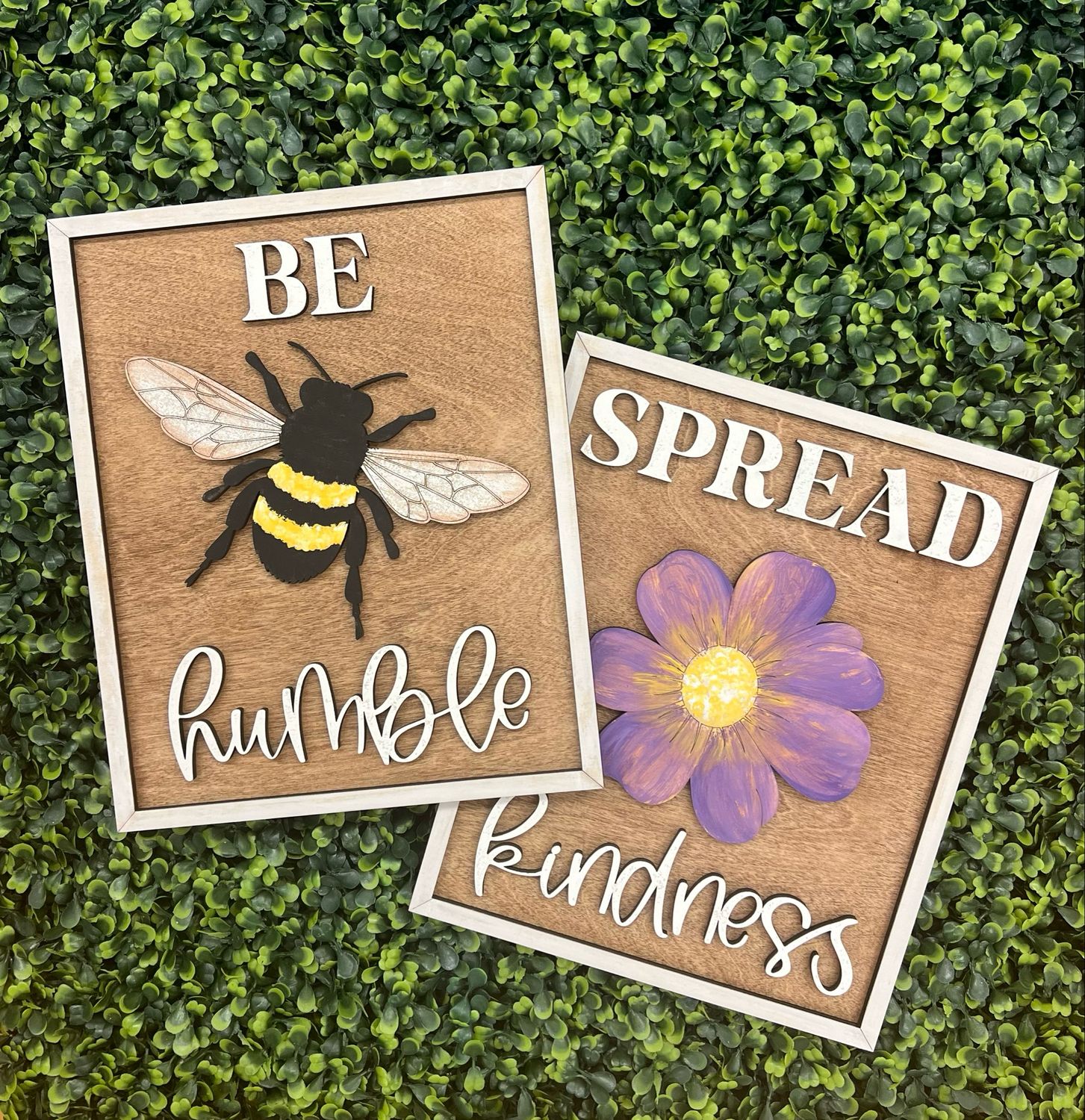 Color Crew TEEN: May … Bee/Flower Sign Duo