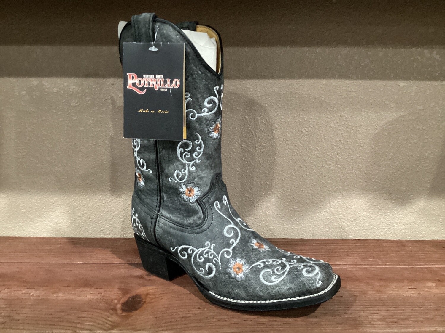 WOMEN'S POTRILLO 405 LIGA BOOTS