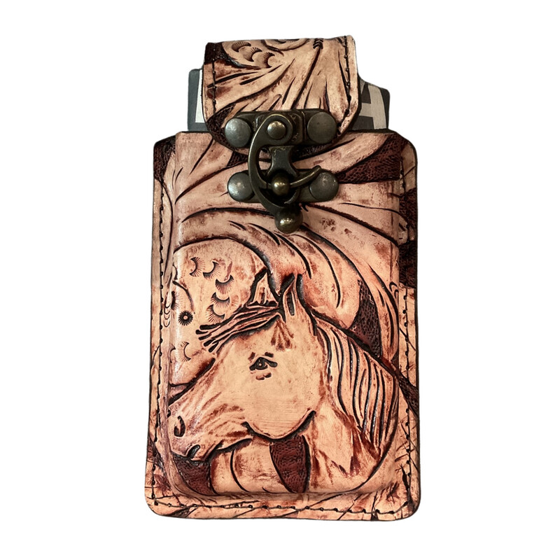 MEN’S CUERNOS CHUECOS CELLPHONE CASE CINCELADA