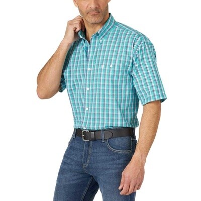 112315001 - Wrangler® Classic Short Sleeve Shirt - Relaxed Fit - Turquoise