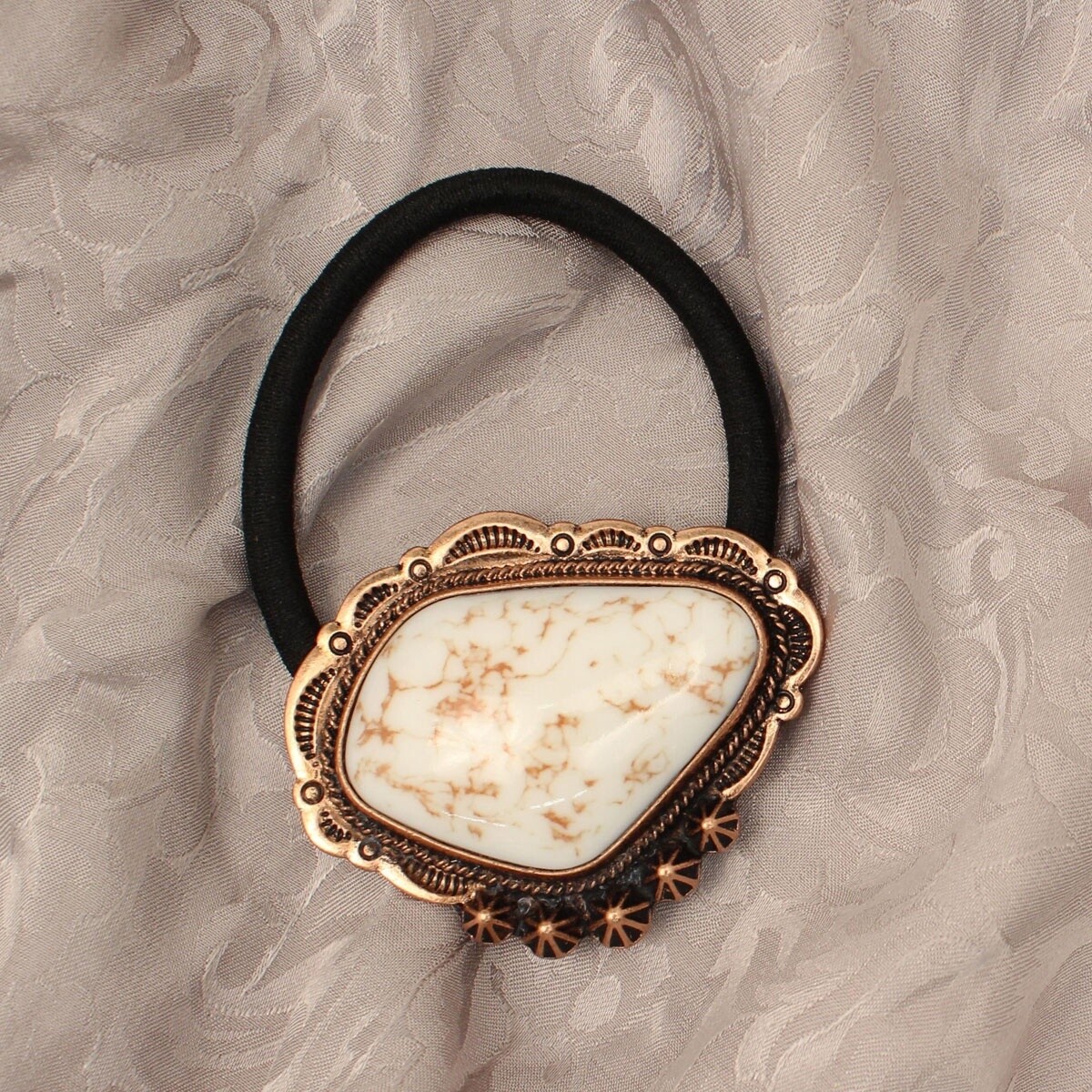 BLAZIN ROXX HAIR TIE COPPER CONCHO LARGE WHITE STONE, Colour: WHITE STONE