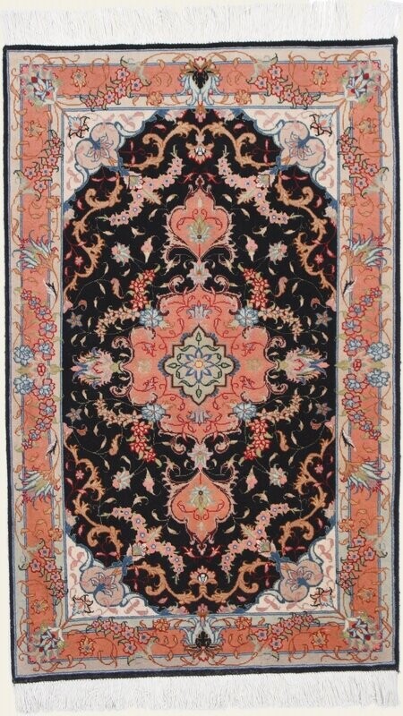 Täbriz Wolle mit Seide (fein)
118x73 Täbriz Wolle mit Seide (fein)
118x73