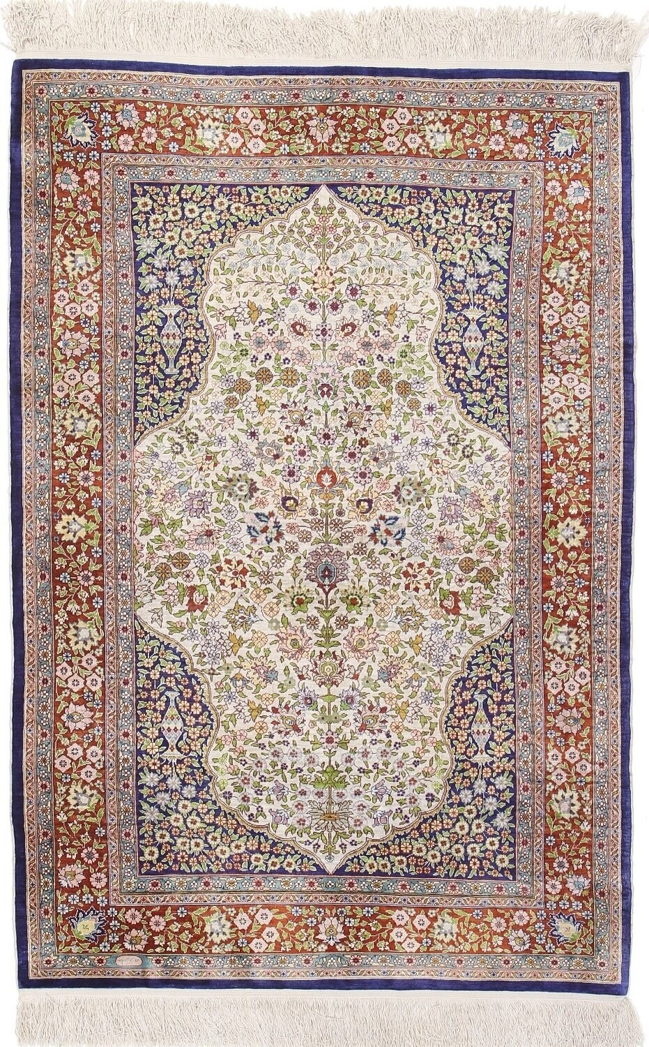 Hereke Seide
138x92