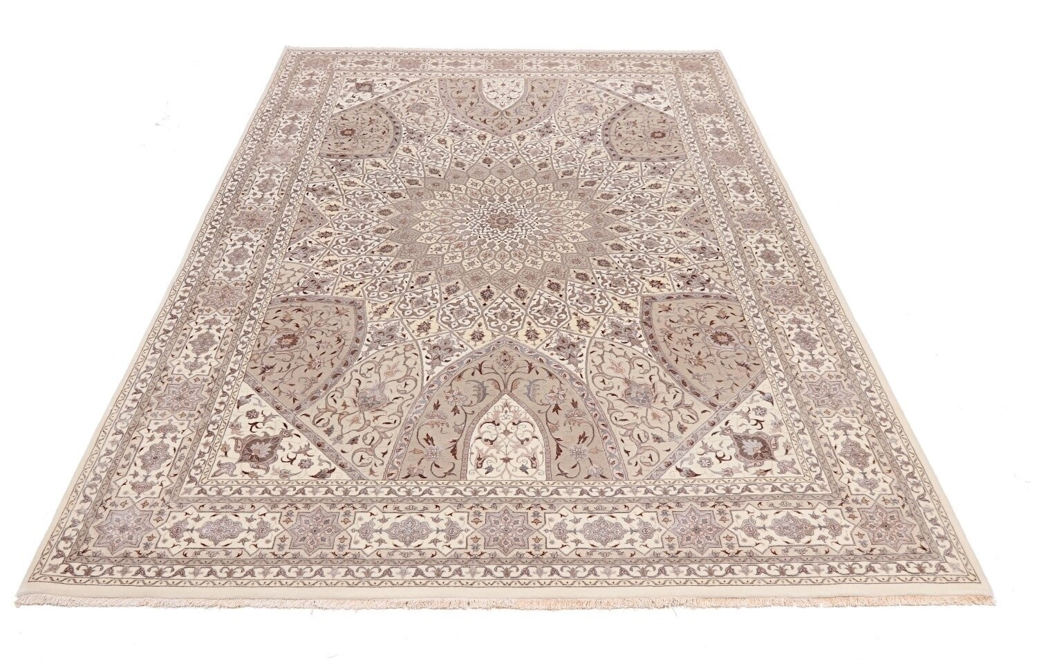 Täbriz
359x246