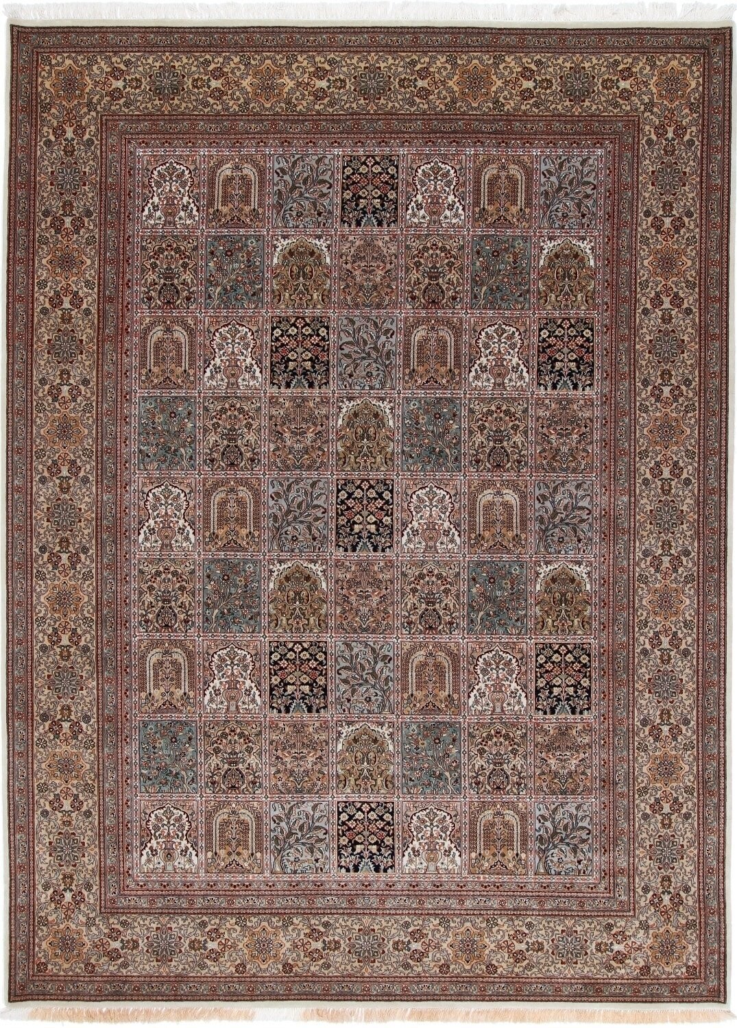 Ghom
347x256