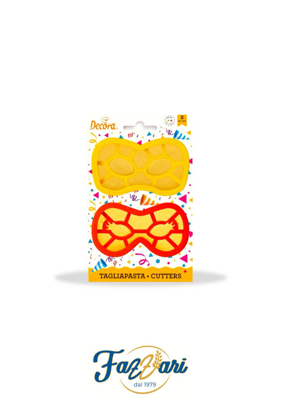 SET TAGLIAPASTA MASCHERA (2 pezzi)