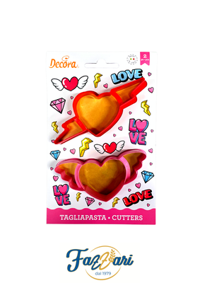 SET TAGLIAPASTA LOVE (2 pezzi)