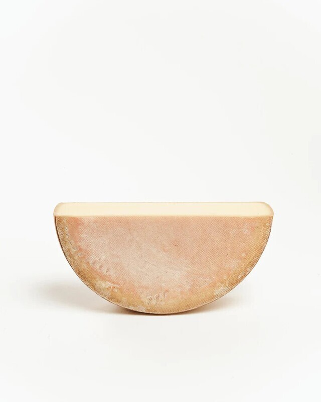 Gommer Bergkäse ca. 2.35kg - 1/2