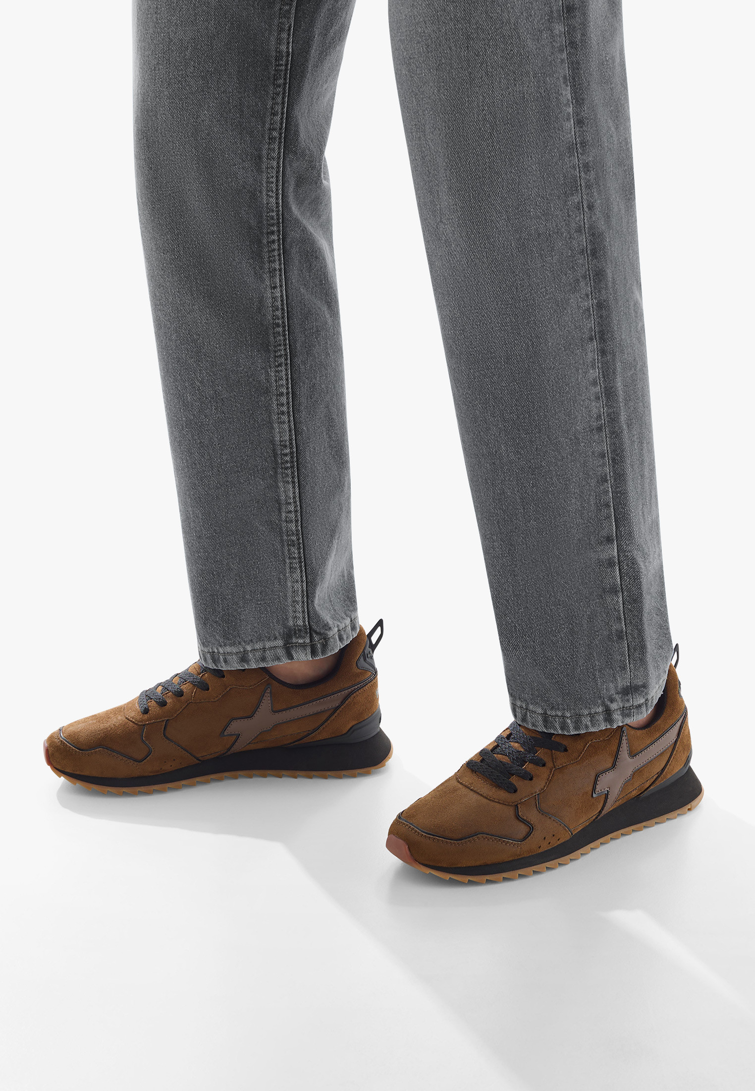 W6yz Wizz Jet M Marrone Nero Sneakers Uomo