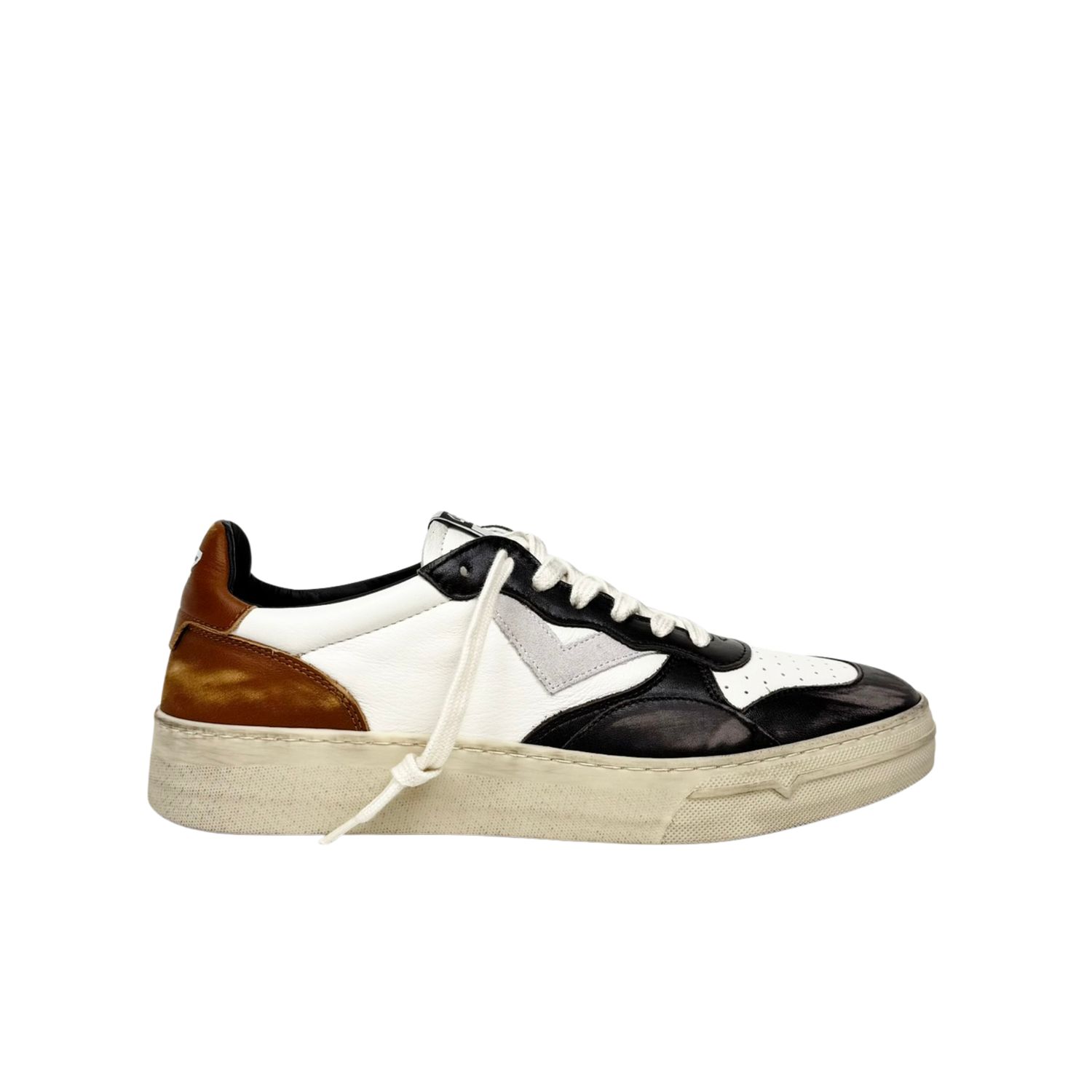 4B12 Hyper Cuoio Nero Vintage Sneakers Uomo 4B12 Hyper Cuoio Nero Vintage Sneakers Uomo