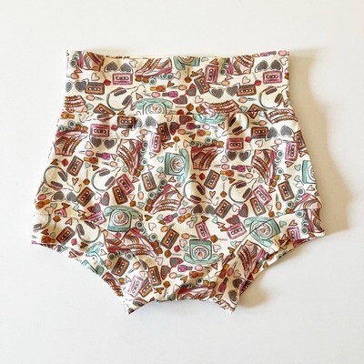 Organic Shorties | Retro Love