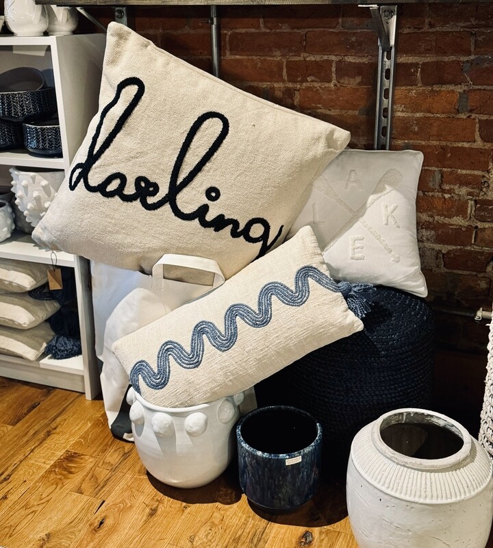 Pillows &amp; Throws