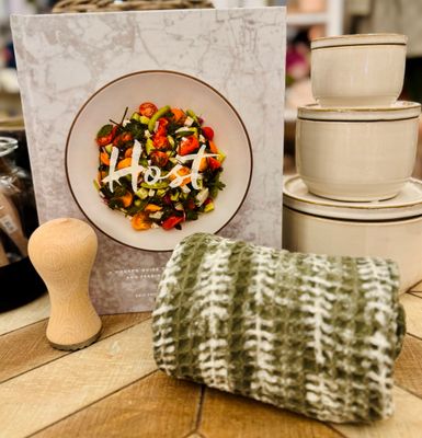 ​The Perfect Host(ess) Gift Set