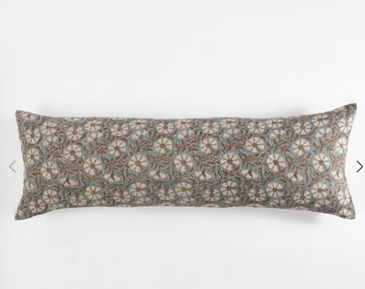 Priya X-Long Bolster Priya X-Long Bolster