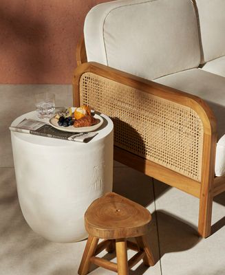 Outdoor Living Collections