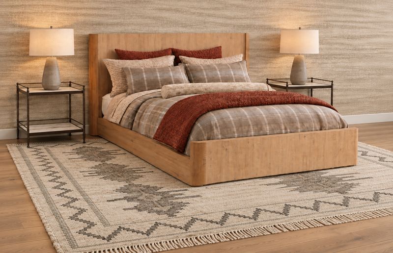 Natural Oak &amp; Warm Layers