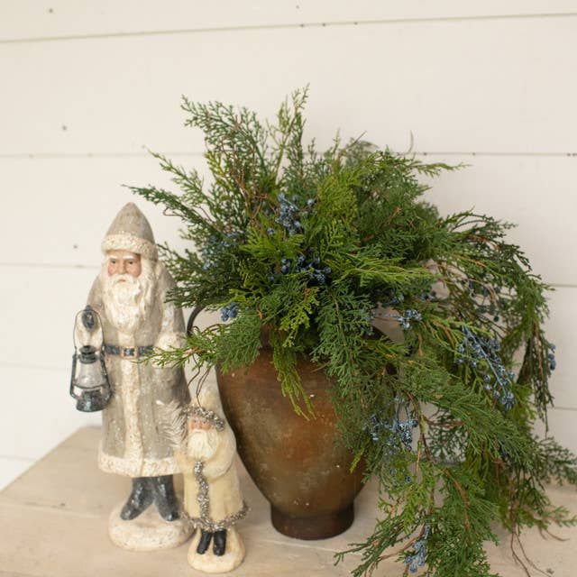 26" CEDAR &amp; BERRIES HANGING BUSH