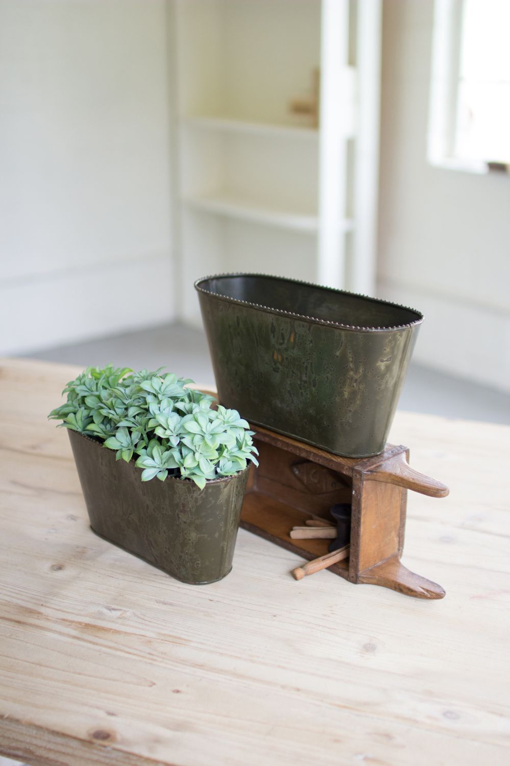 Planter - Oval Metal