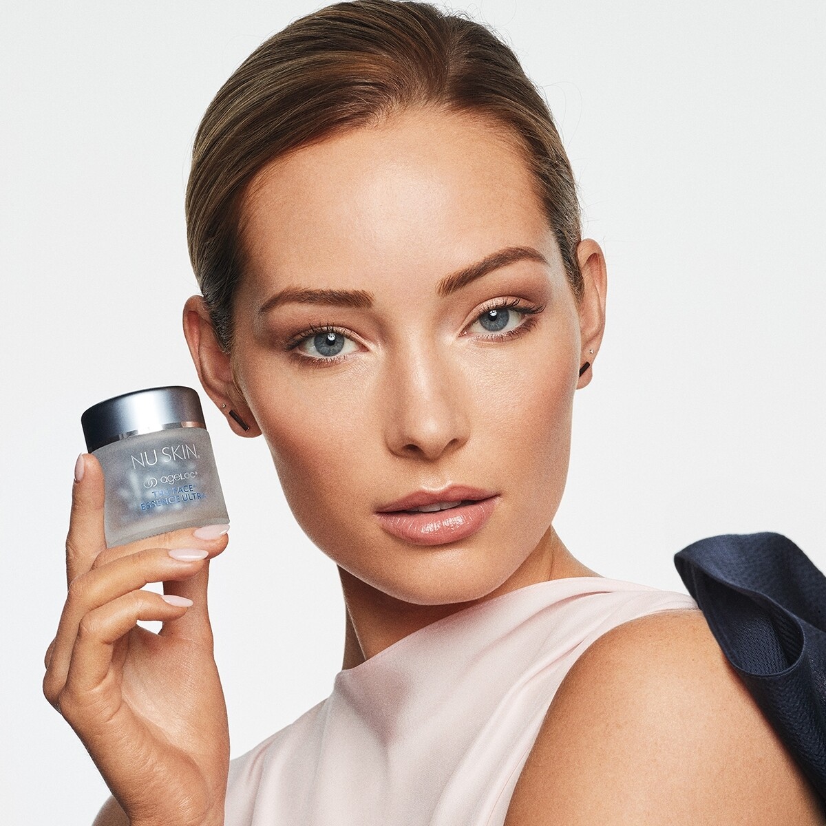 ageLOC Tru Face Essence Ultra