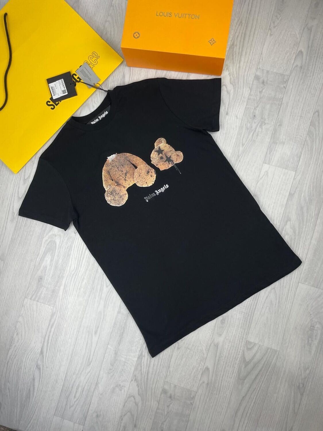 Palm Angels Men's Women's Bear Black Tshirt Fakes Reps AAA Sale UK Men Women First Copy Cheap Price Fake Rep T Shirts Designer Man Woman Tshirts 1st Copies PA Luxury Brand Logo Tee Shirt Replica 1:1 T-shirts 1 to 1 T-shirt Duplicate
