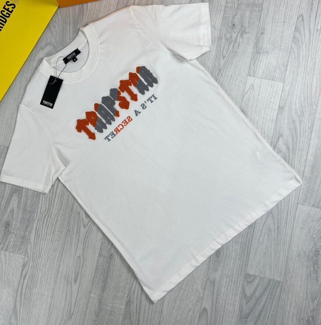 Slim Fit Cheaper Graphic T-Shirt In Replica T Shirt For Men
Trapstar Tee Shirts T-Shirts Fake Cheap Rep Woman Reps T.Shirt T.Shirts Mens Womens Men's Women's First Copy Logo Print Designs Short Sleeves Chenille Decoded Its a Secret White
