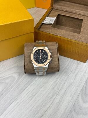 Audemars Piguet Royal Oak Selfwinding Chronograph Gold & Silver Watch
