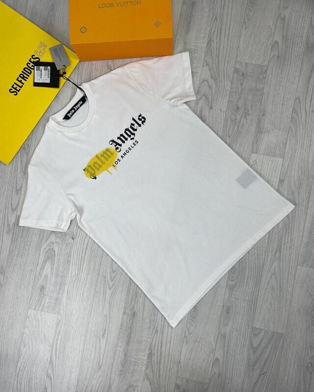 Palm Angels Spray Logo Crewneck T-shirts Palm Angels Men's Women's Yellow Spray Los Angeles White Tshirt Fake Rep AAA Sale UK Men Women First Copy T-shirt Cheap Price Fakes Reps T Shirts Luxury Man Woman Tshirts 1st Copies PA Designer Brand Logo Tee Shirt Replica 1:1 T-shirts 1 to 1 Duplicate