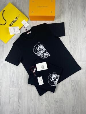 Alexander McQueen Tshirt Mens Skull Black Embroidered Graffiti Sale Print Alaxander Printed Roundneck T.shirt Graphic Creature Legendary Pixel Best Quality Stuff Tshirts Men Reps For Cheapest Sale UK