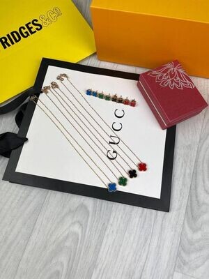 Van Cleef & Arpels Necklace and Ear Ring Set with 4 Colours