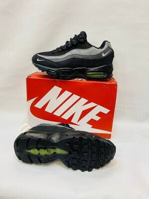 Nike Men's Trainers Trainer 95s 95's 1:1 Retro Logo Black	Nikes Air Max 95 Men Mens Rep Replica Shoes Fake Man Mans Duplicate Sneakers First Copy Cheap Sneaker Sale UK Reps MAX.95 Air.Max CV1635-002 Wolf Grey Cool Volt