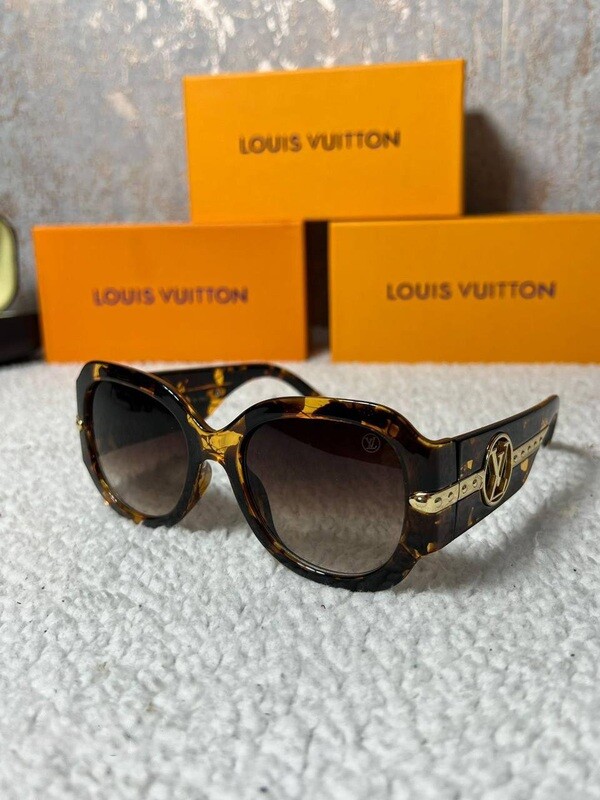 Louis Vuitton Men's Women's LV Brand Logo Brown Golden Sunglasses Sale UK Man Woman First Copy Fake Replica Cheap Price Sunglass Men Women 1st Copies Round Frame Luxury Eyewear 1:1 Fakes Rep Glasses Reps Designer Spectacles AAA 1 to 1 