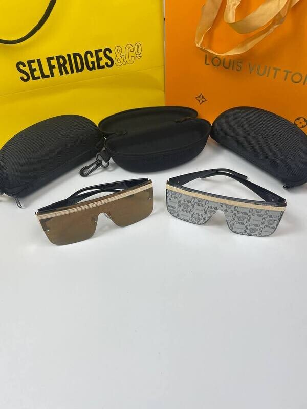 Versace Square Frame Sunglasses in 2 Colors Versace Square Frame Sunglasses in 2 Colors